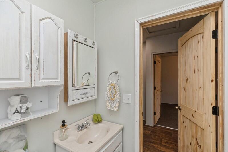 BAYVIEW HEIGHTS - Residential