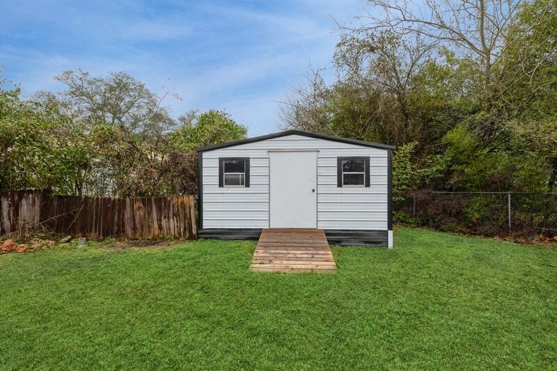 BAYVIEW HEIGHTS - Residential