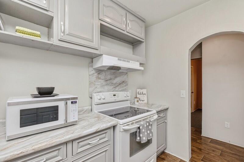 BAYVIEW HEIGHTS - Residential