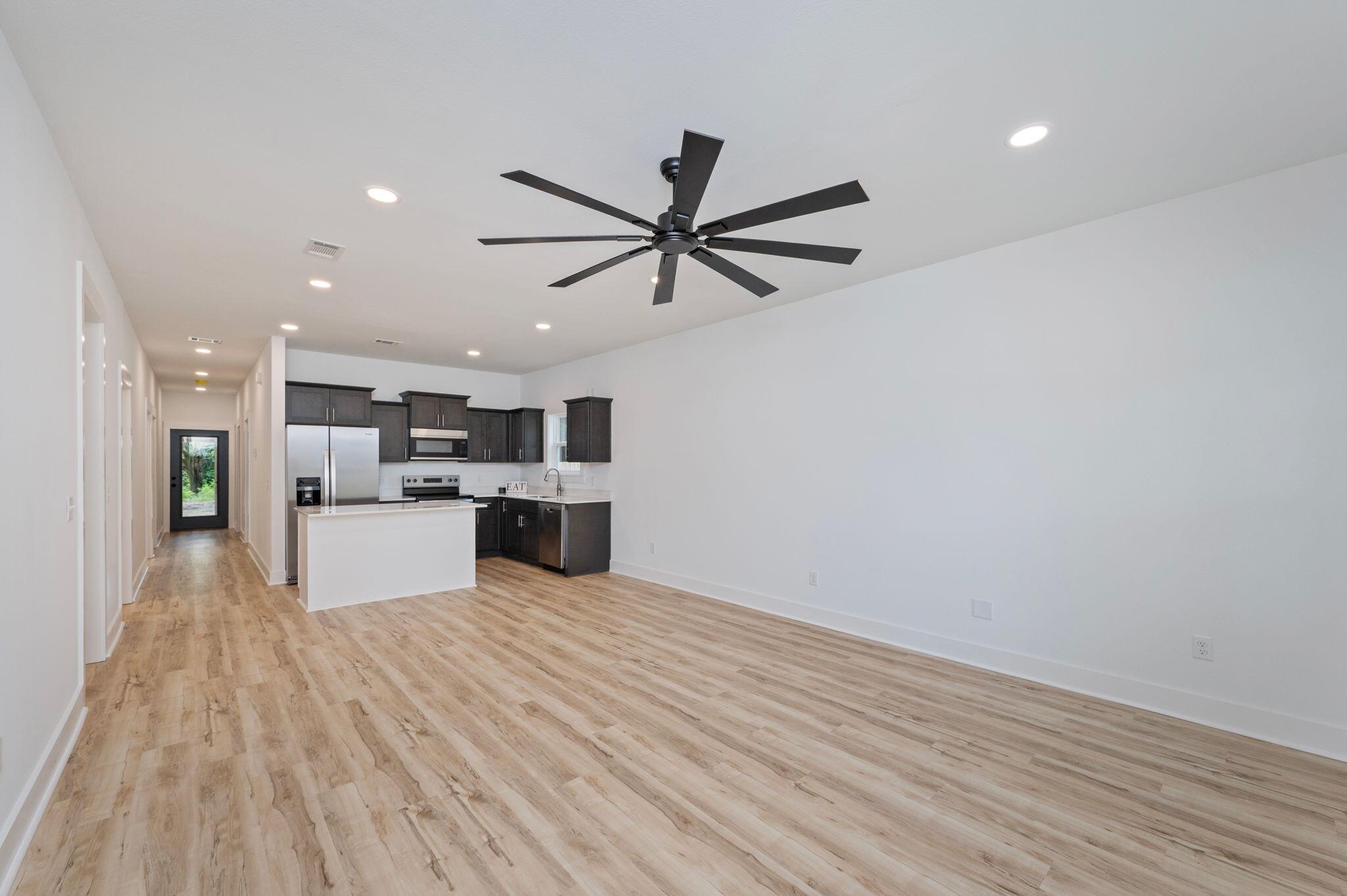 OAKDALE MINI FARMS RESUB BLK 18 - Residential