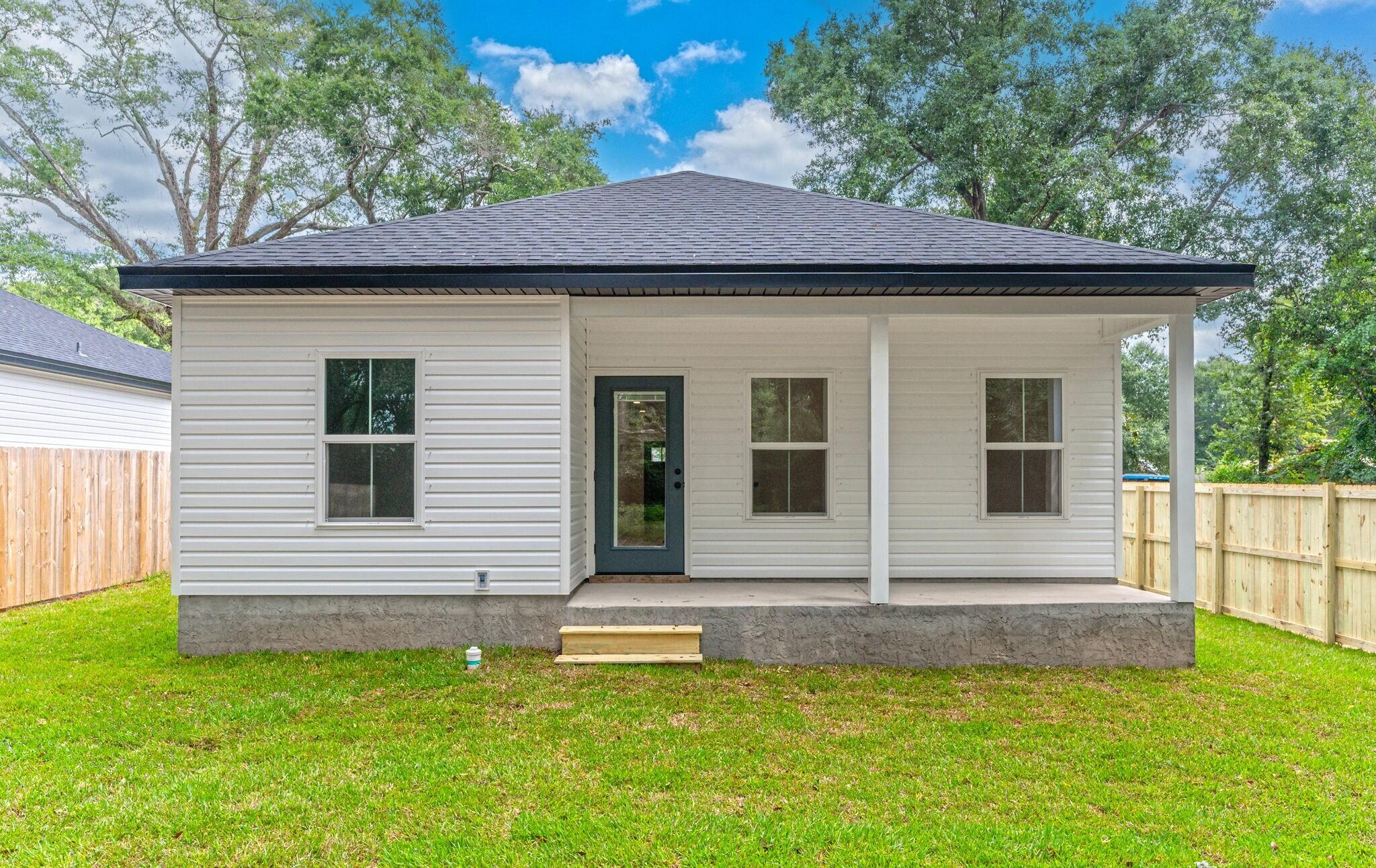OAKDALE MINI FARMS RESUB BLK 18 - Residential