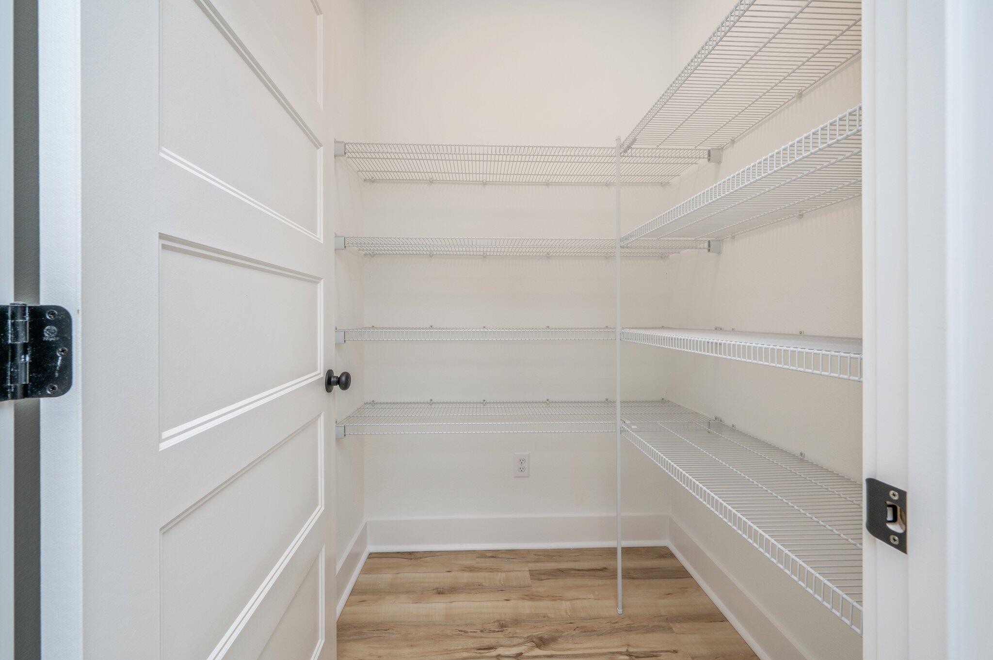 OAKDALE MINI FARMS RESUB BLK 18 - Residential