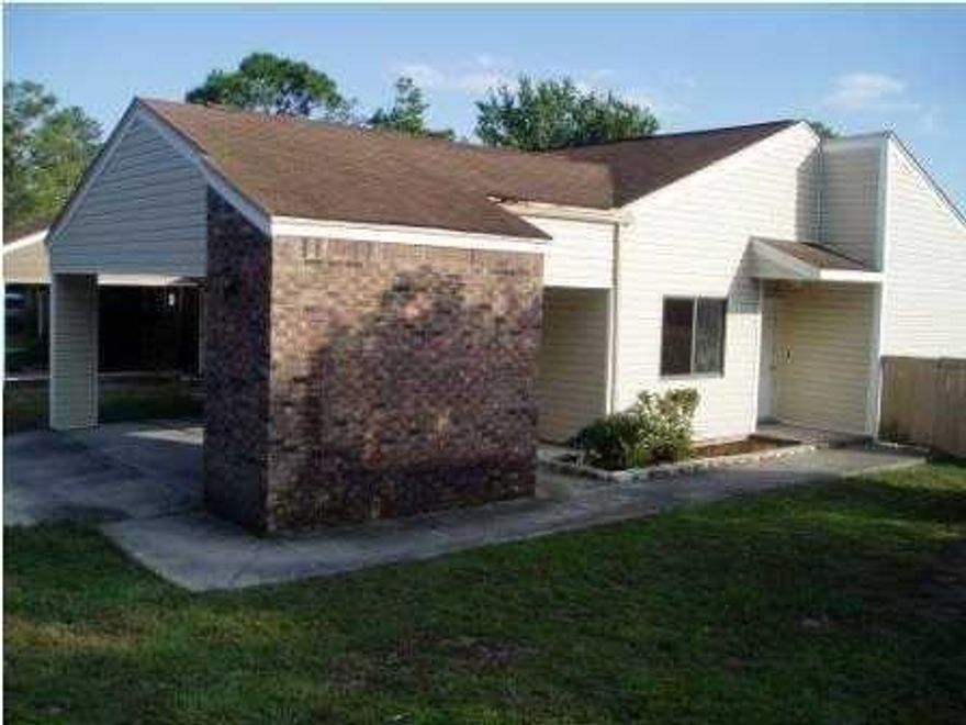 2 Bedroom - 2 Bath House, no carpet tile throughout. Deck off living room, fenced yard. Outdoor storage room off carport area. Great location, close to Northwest Florida State College as well as Eglin AFB & Duke. Buyer to verify all measurements.