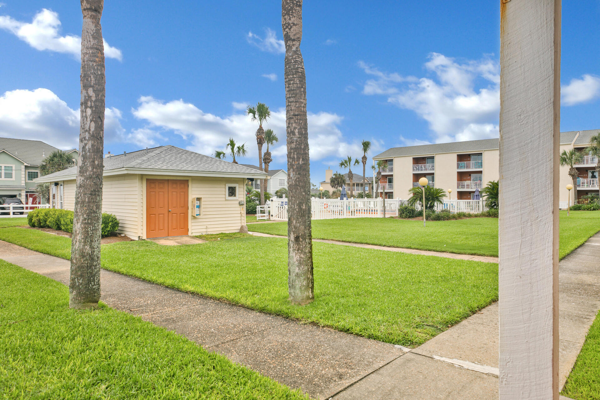 TRADEWINDS - Residential