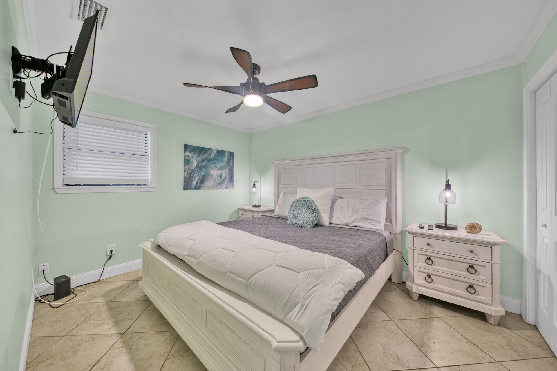 TRADEWINDS - Residential