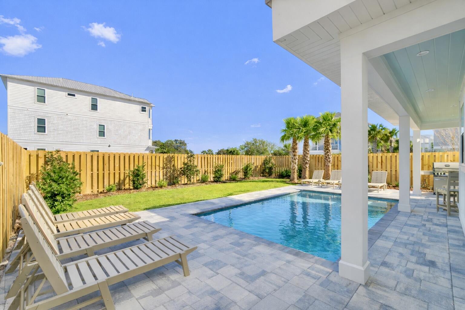 Blue Ohana - Residential