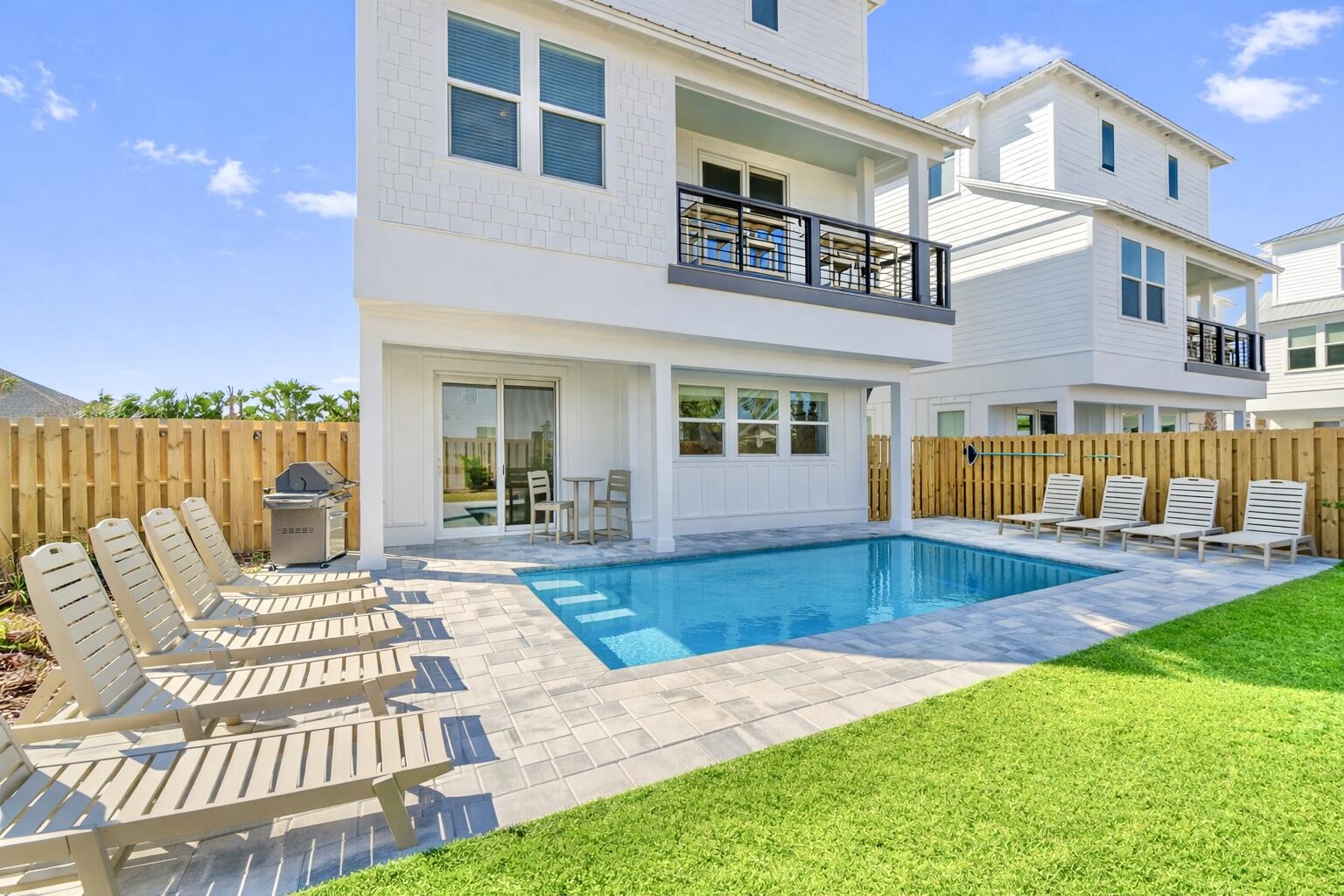 Blue Ohana - Residential