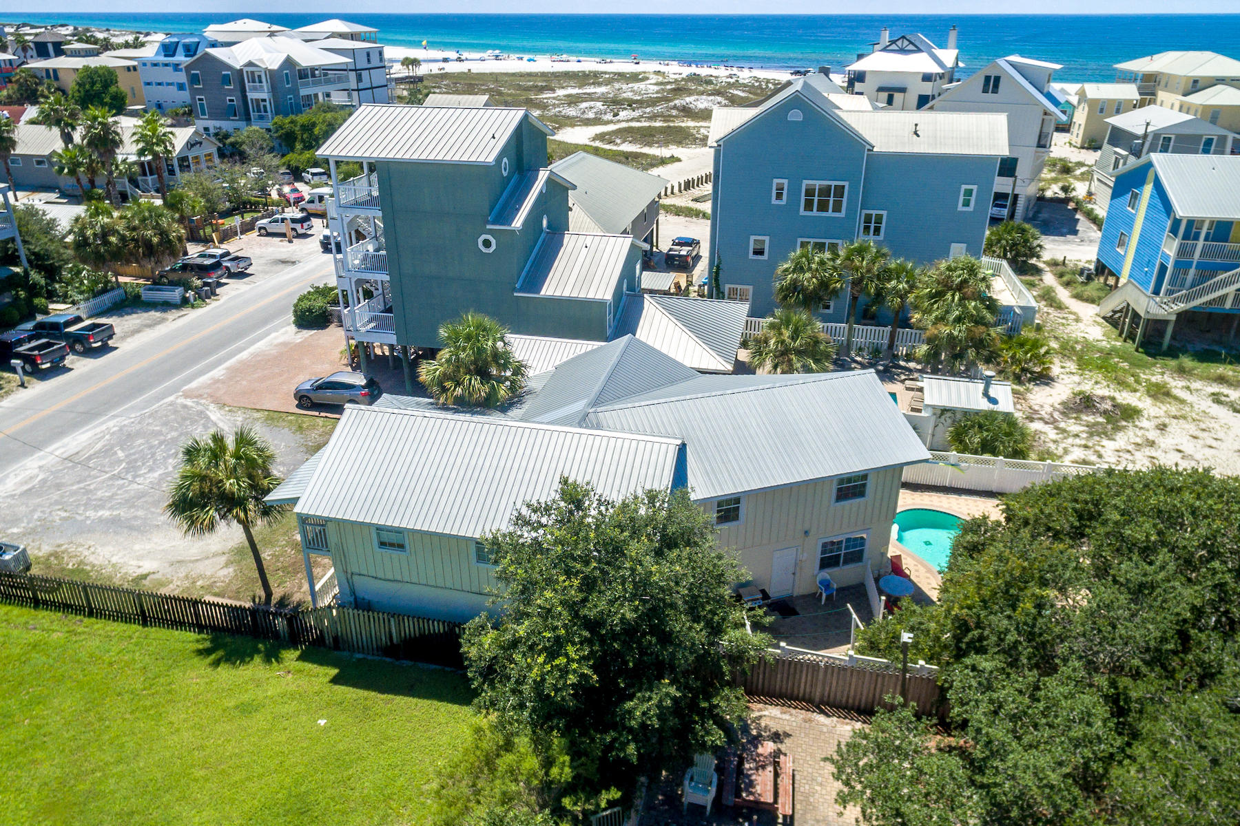 GRAYTON BEACH - Residential