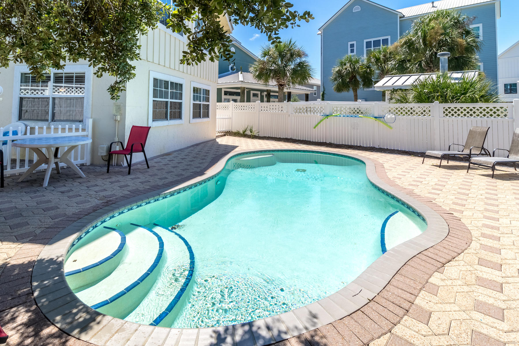 GRAYTON BEACH - Residential