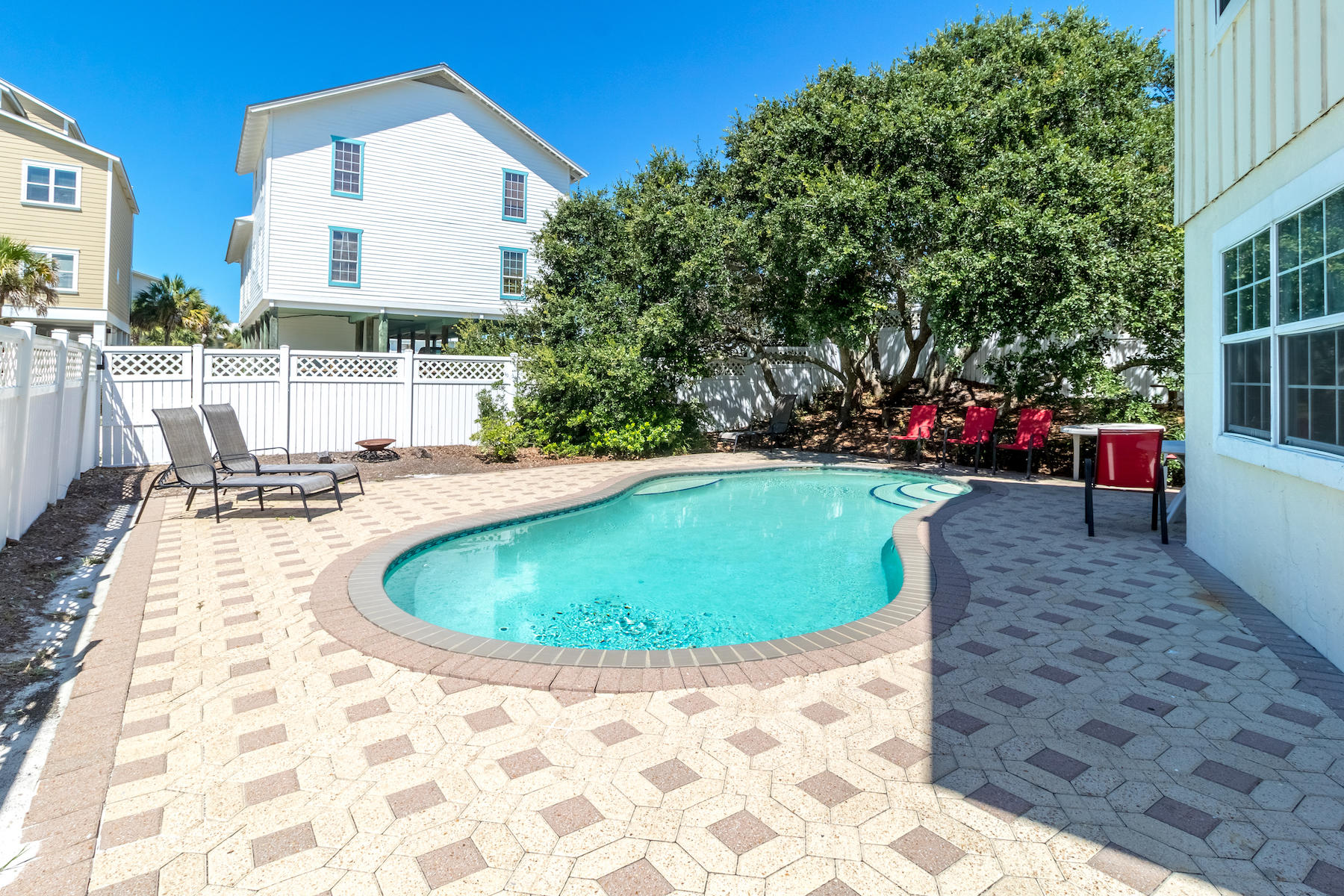 GRAYTON BEACH - Residential