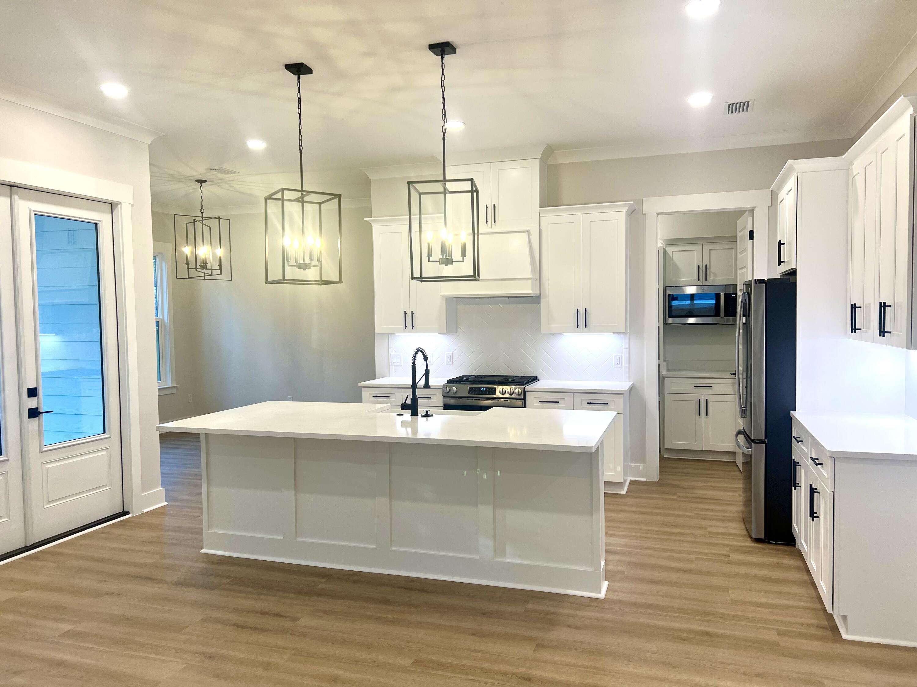 Deer Moss Creek - Residential