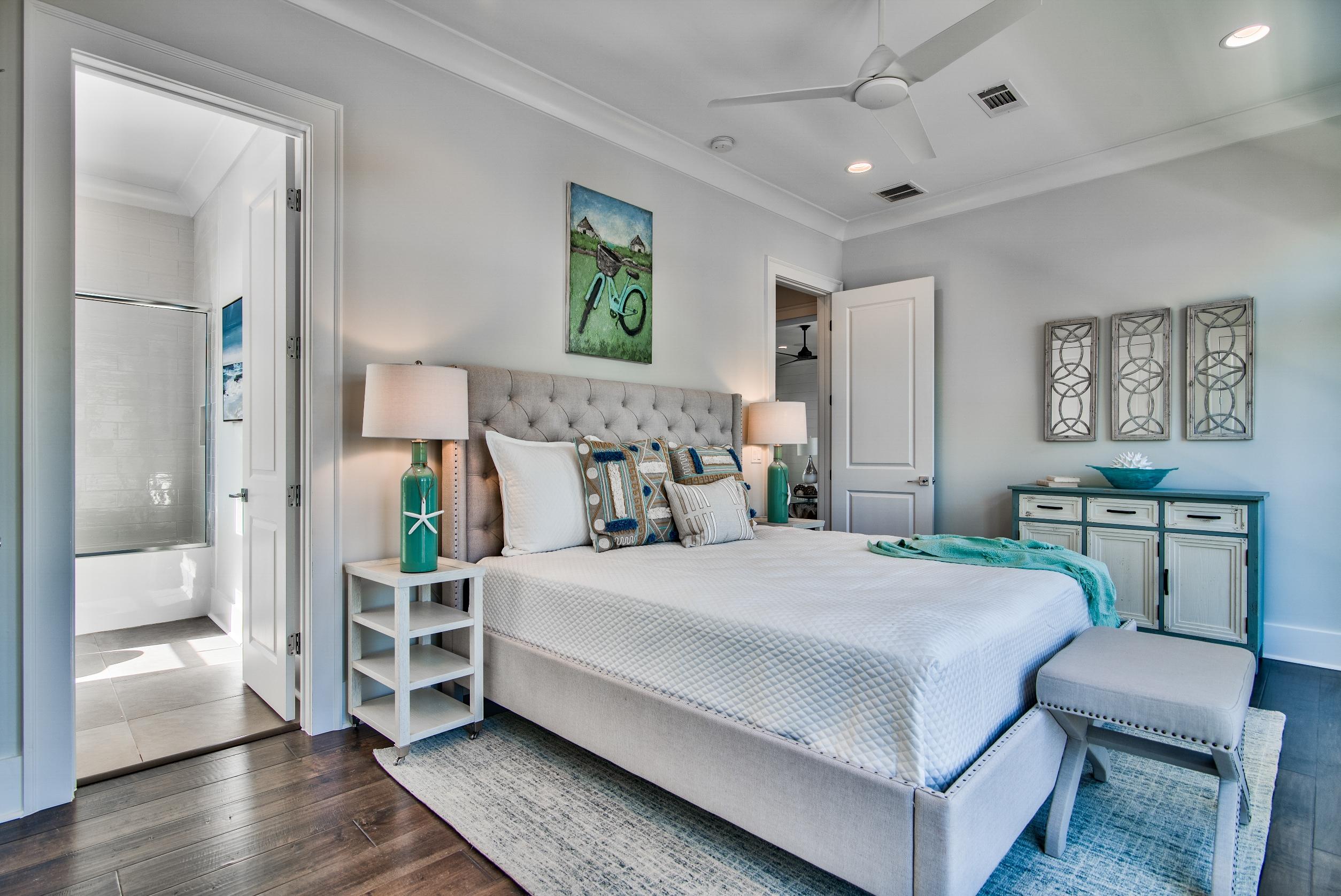 SEAGROVE EAST - Residential