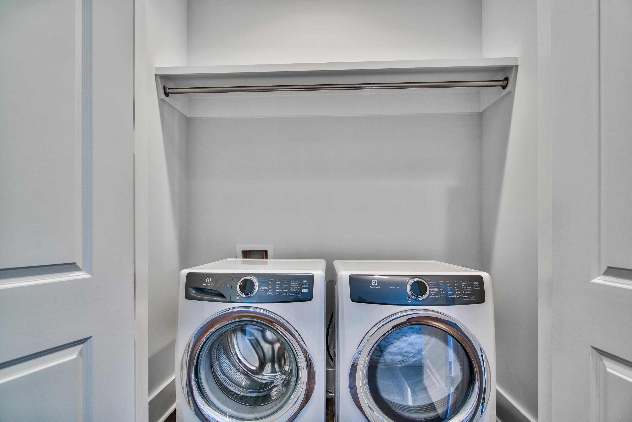 SEAGROVE EAST - Residential