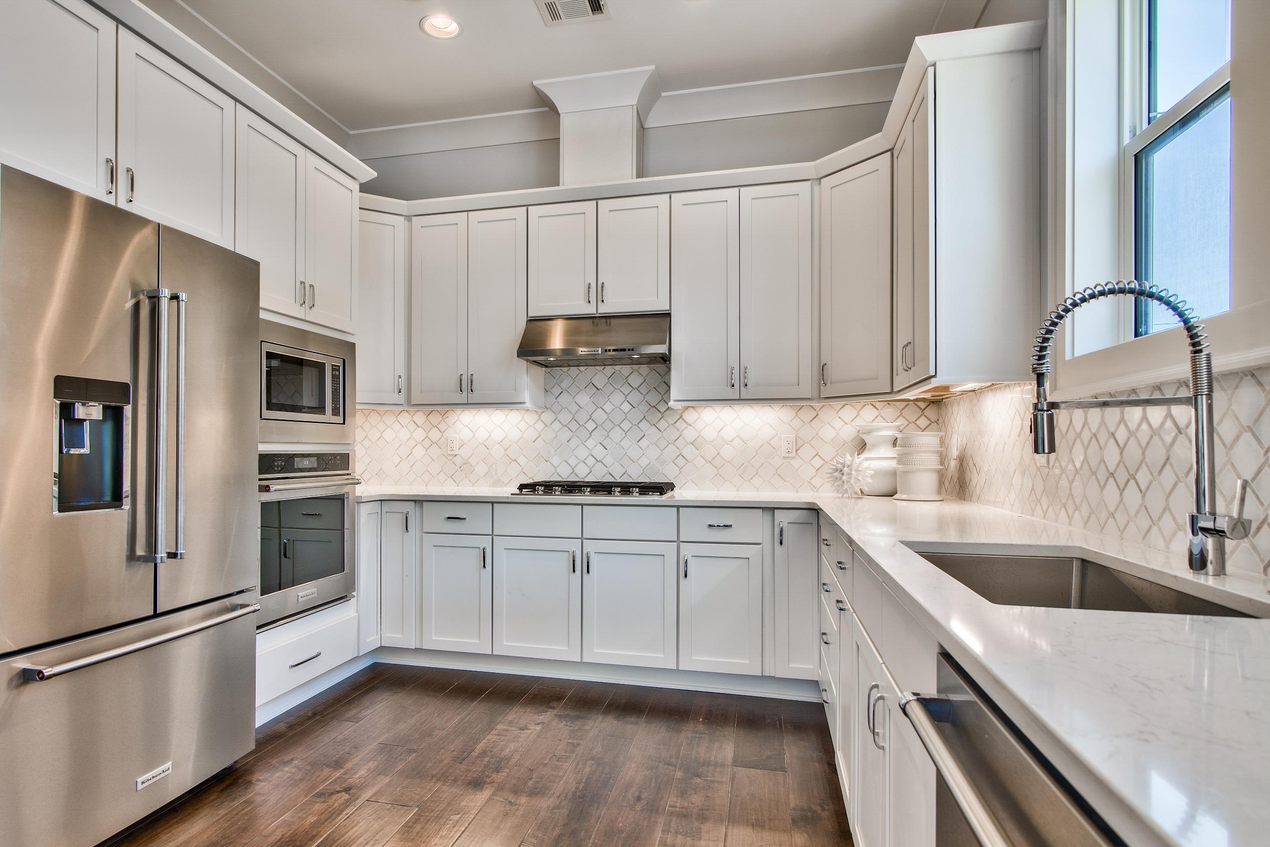 SEAGROVE EAST - Residential