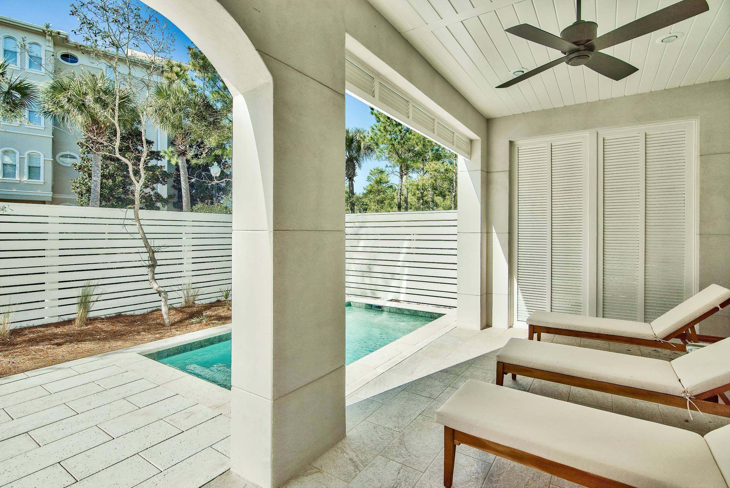 SEAGROVE EAST - Residential