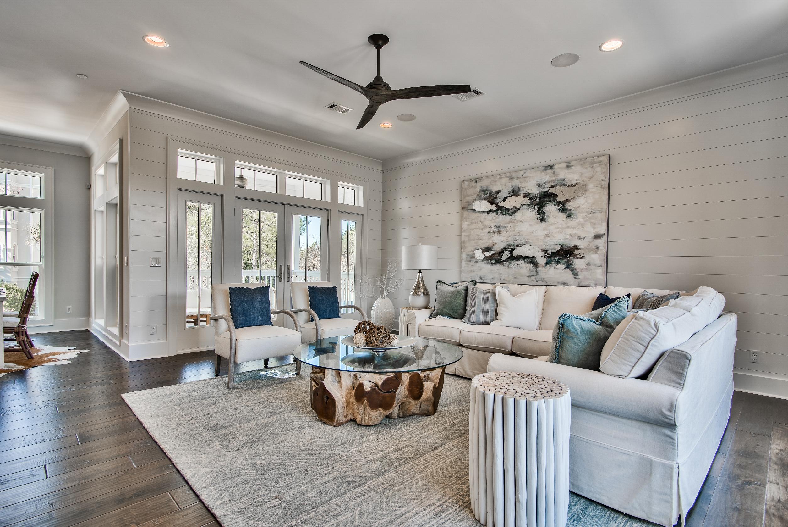 SEAGROVE EAST - Residential