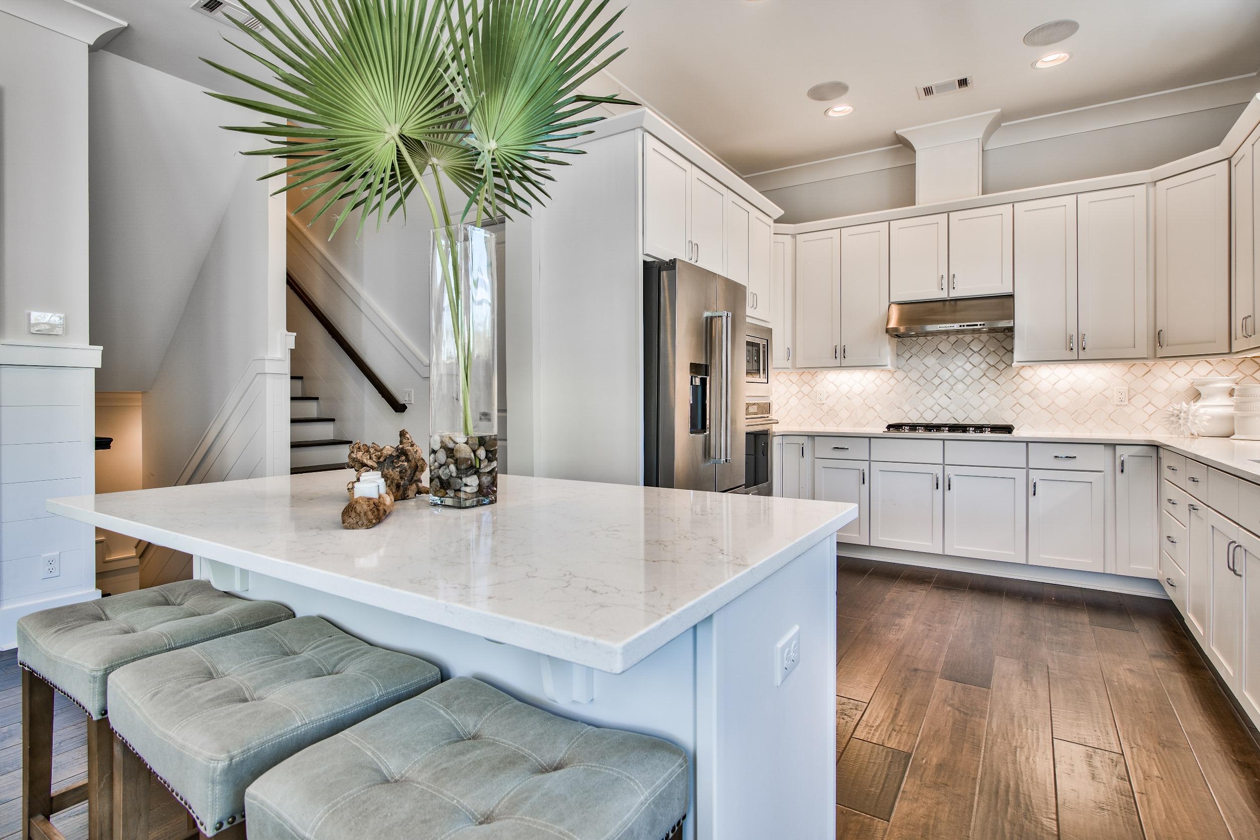 SEAGROVE EAST - Residential