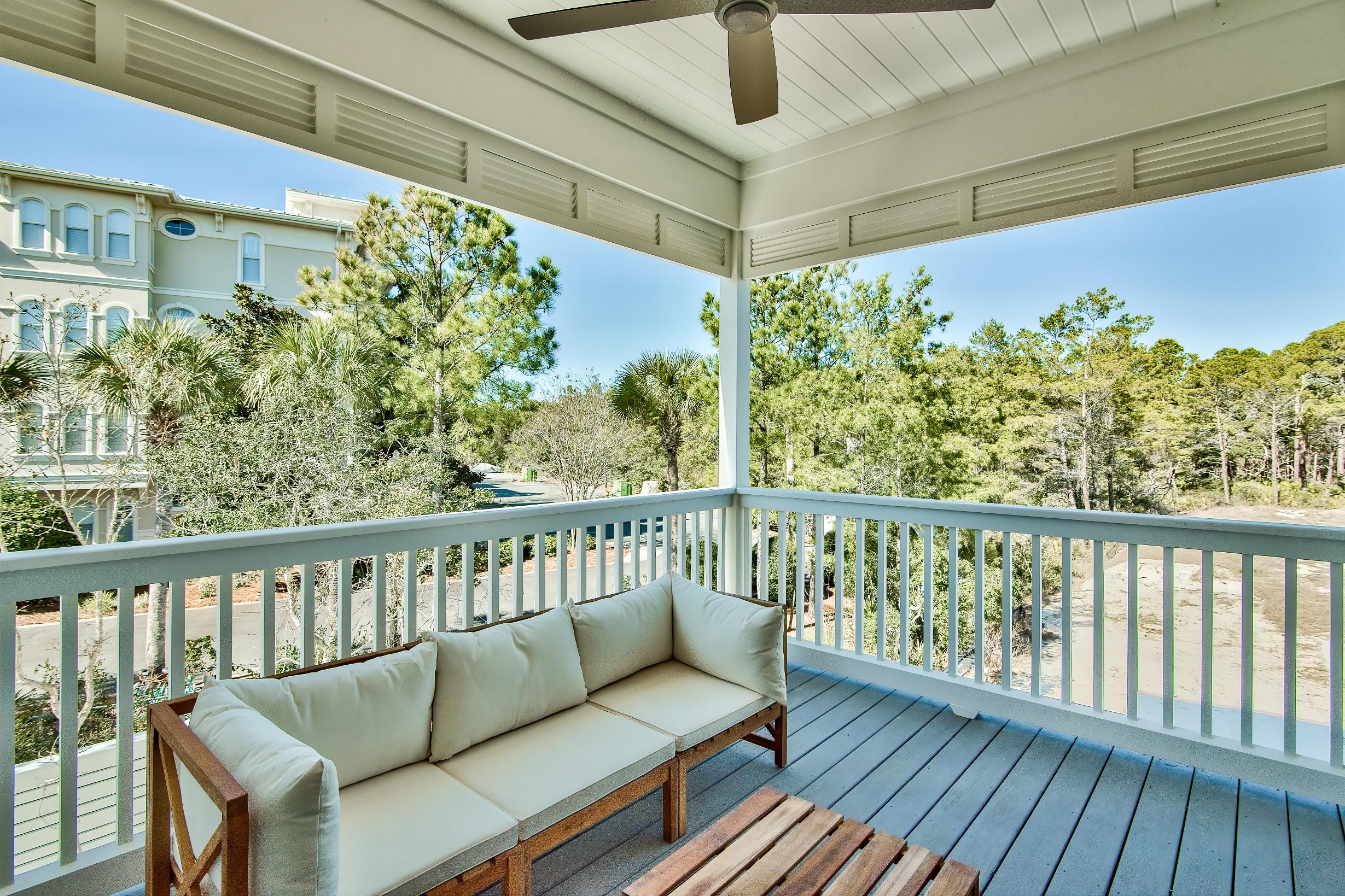 SEAGROVE EAST - Residential