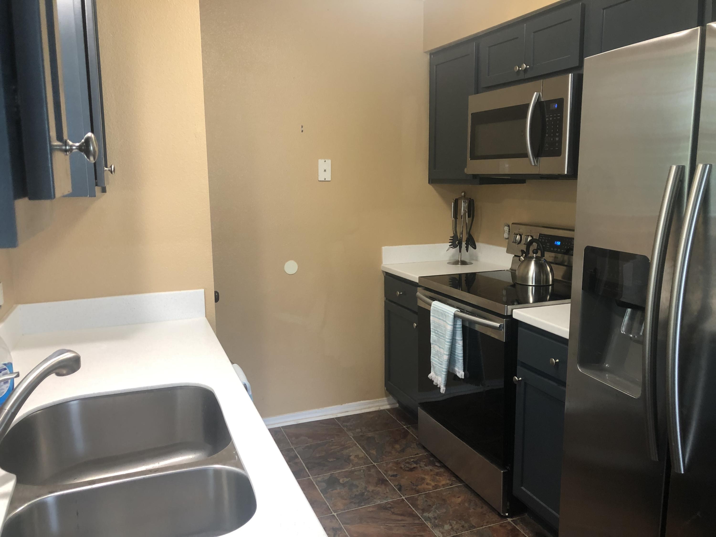 BAY PINES - Residential