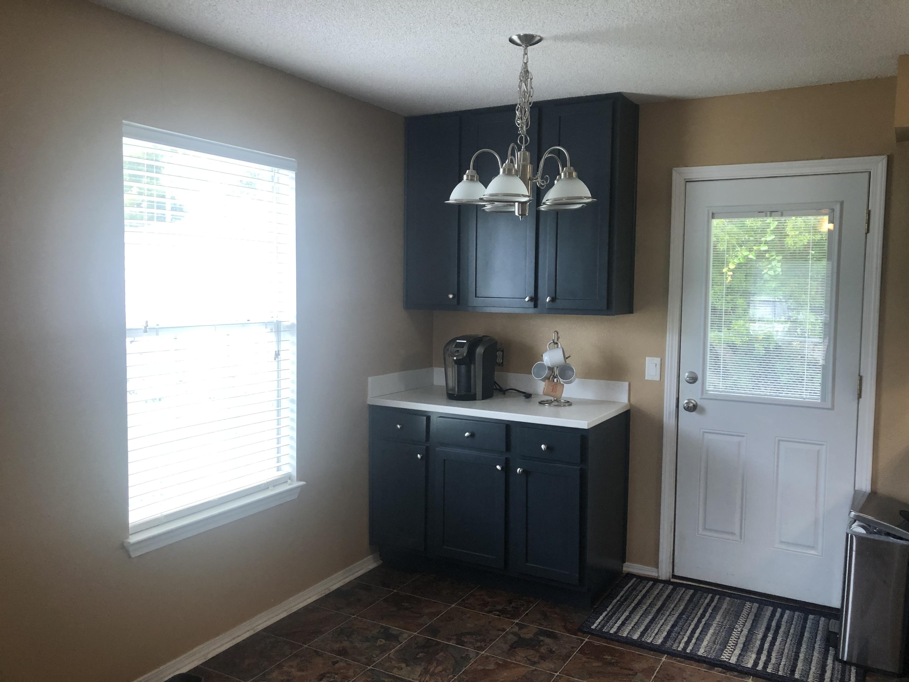 BAY PINES - Residential