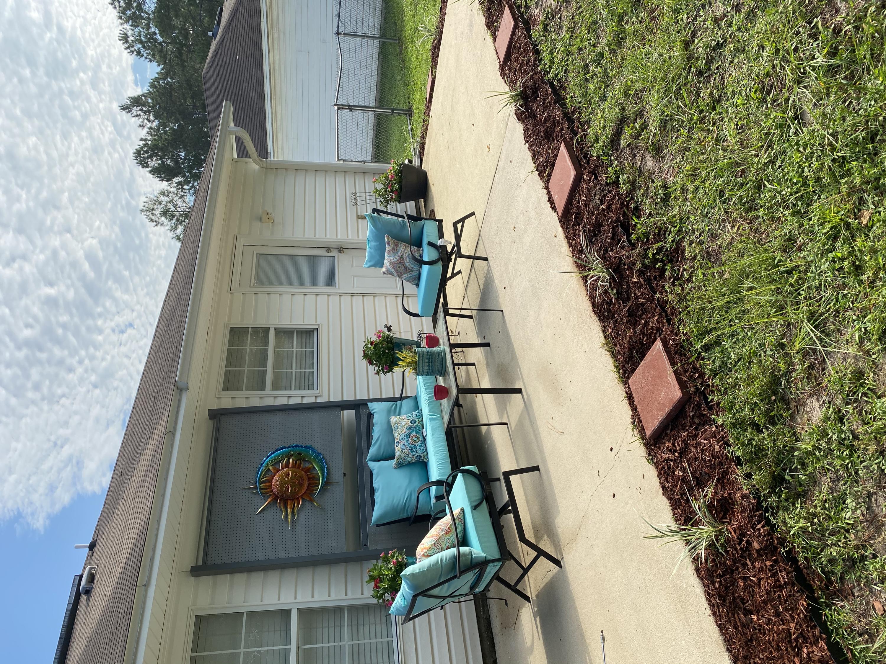 BAY PINES - Residential