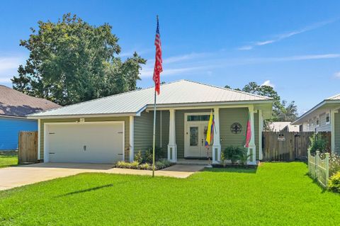 A home in Niceville