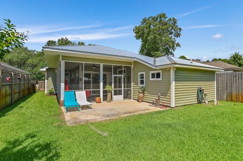 A home in Niceville