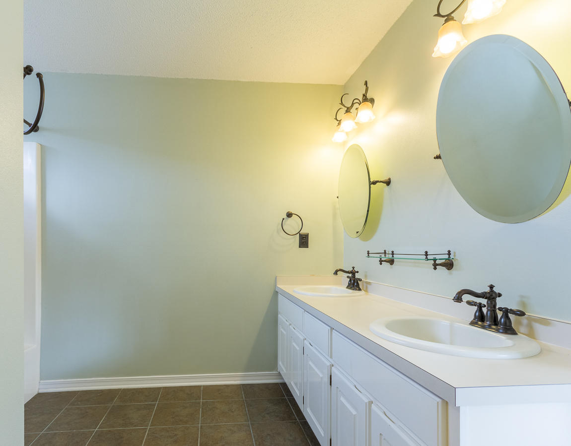 CORONADO VILLAGE PH 3 - Residential