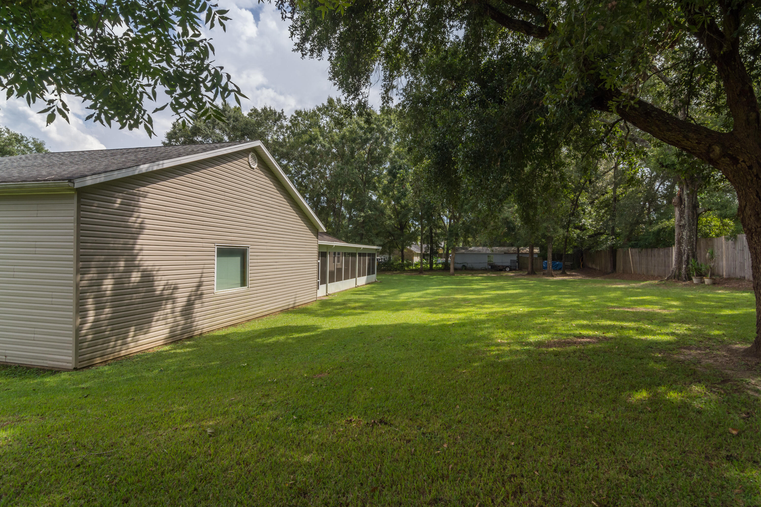 STAFFORD ESTATES - Residential