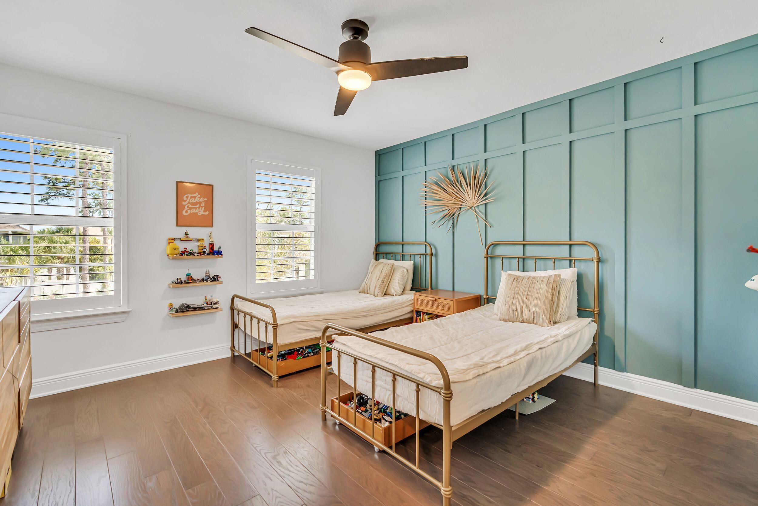 Mussett Bayou Manor - Residential