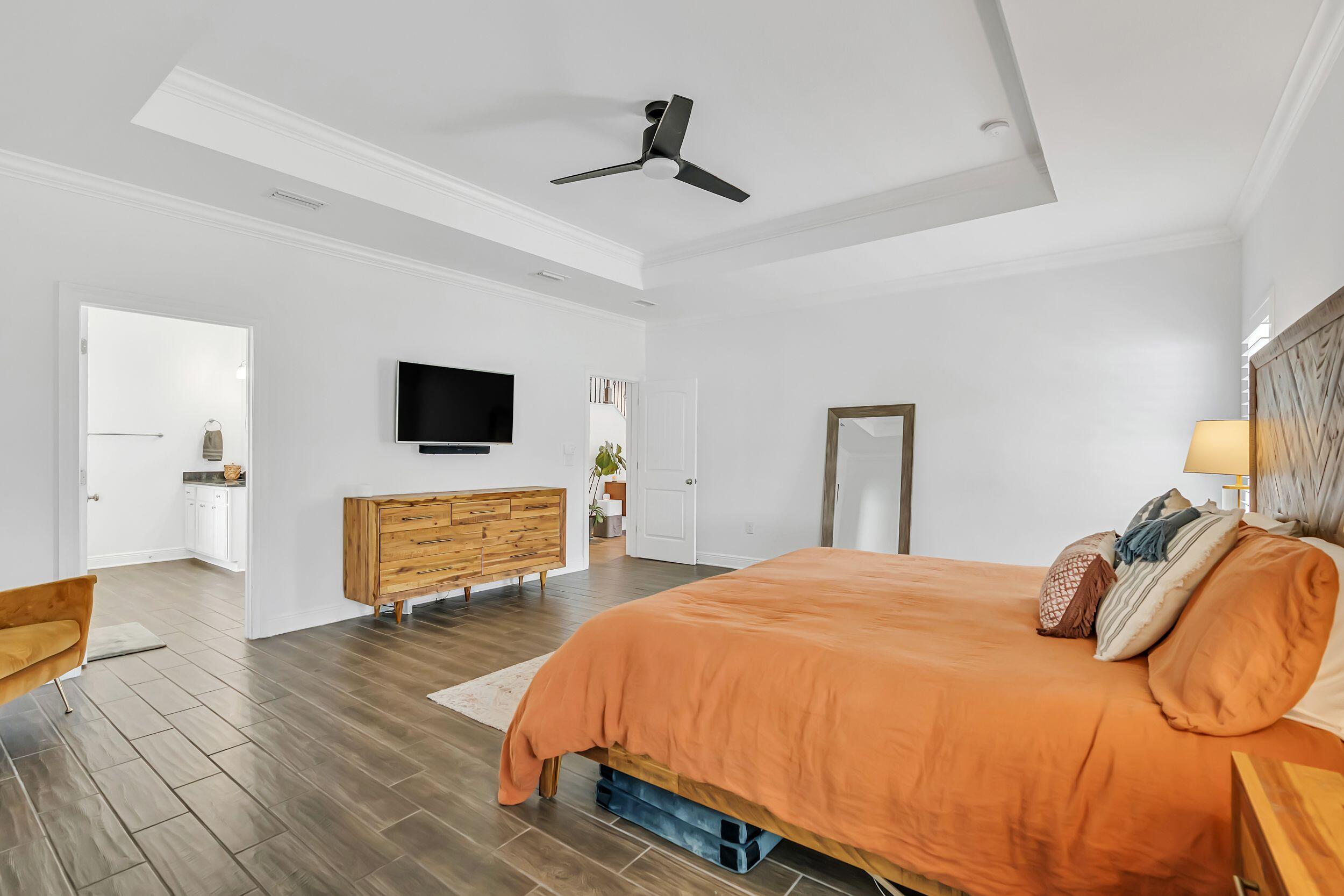 Mussett Bayou Manor - Residential