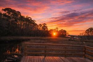 Mussett Bayou Manor - Residential