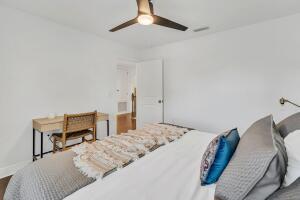 Mussett Bayou Manor - Residential