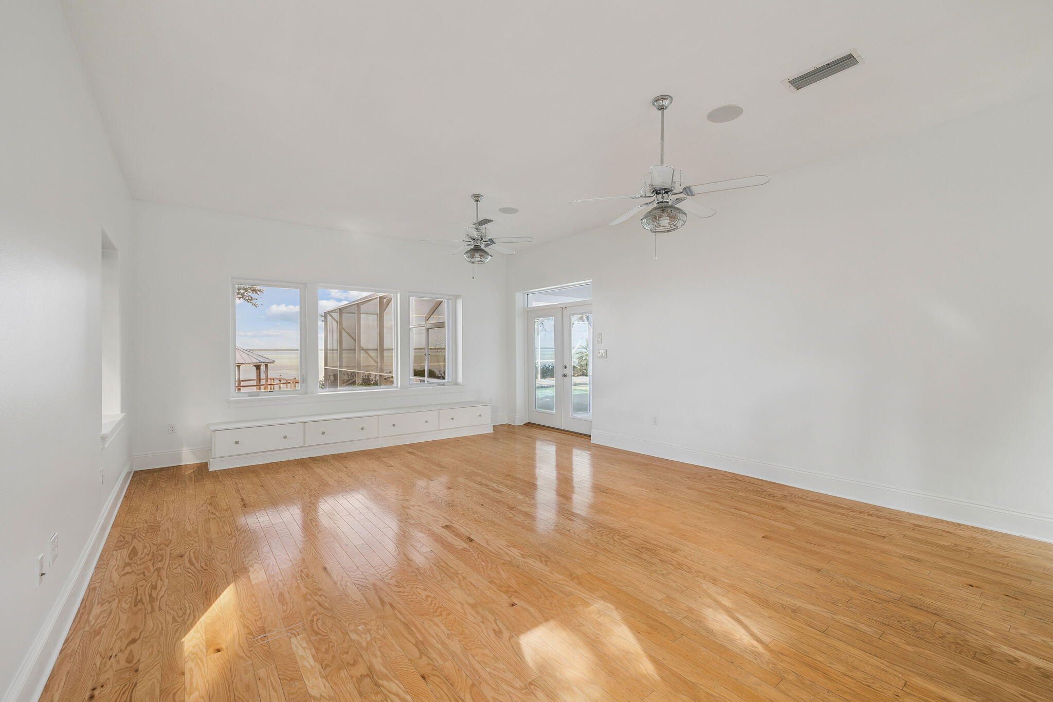 CALHOUN S/D TO DESTIN - Residential