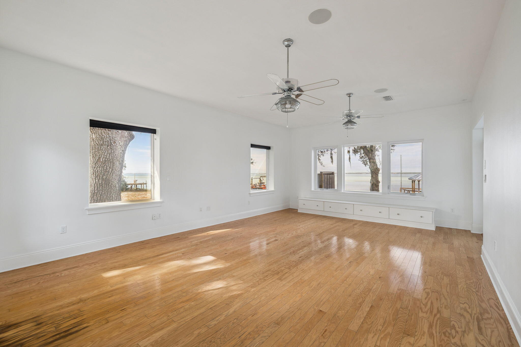 CALHOUN S/D TO DESTIN - Residential