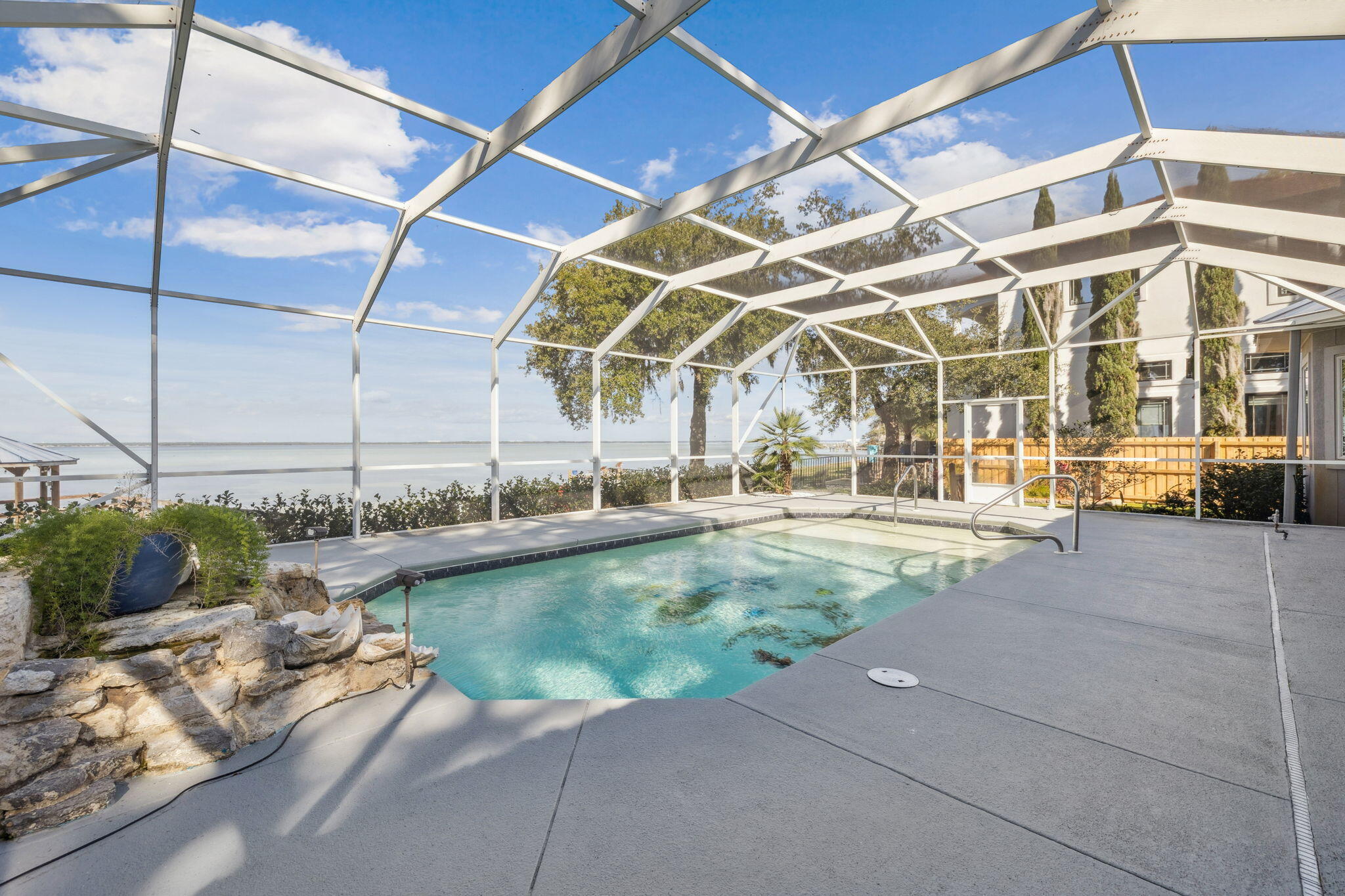 CALHOUN S/D TO DESTIN - Residential