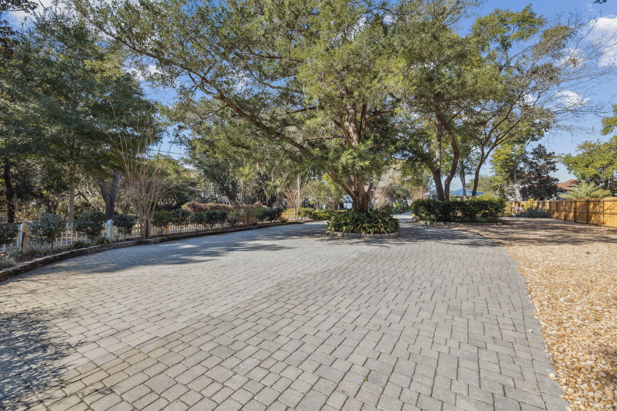 CALHOUN S/D TO DESTIN - Residential