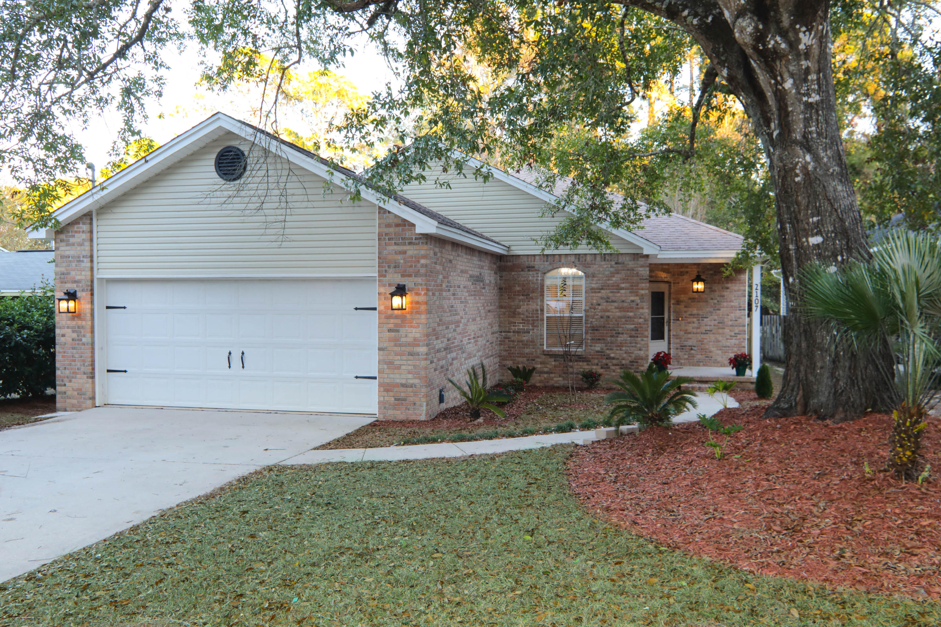 VALPARAISO PINECREST 6 - Residential