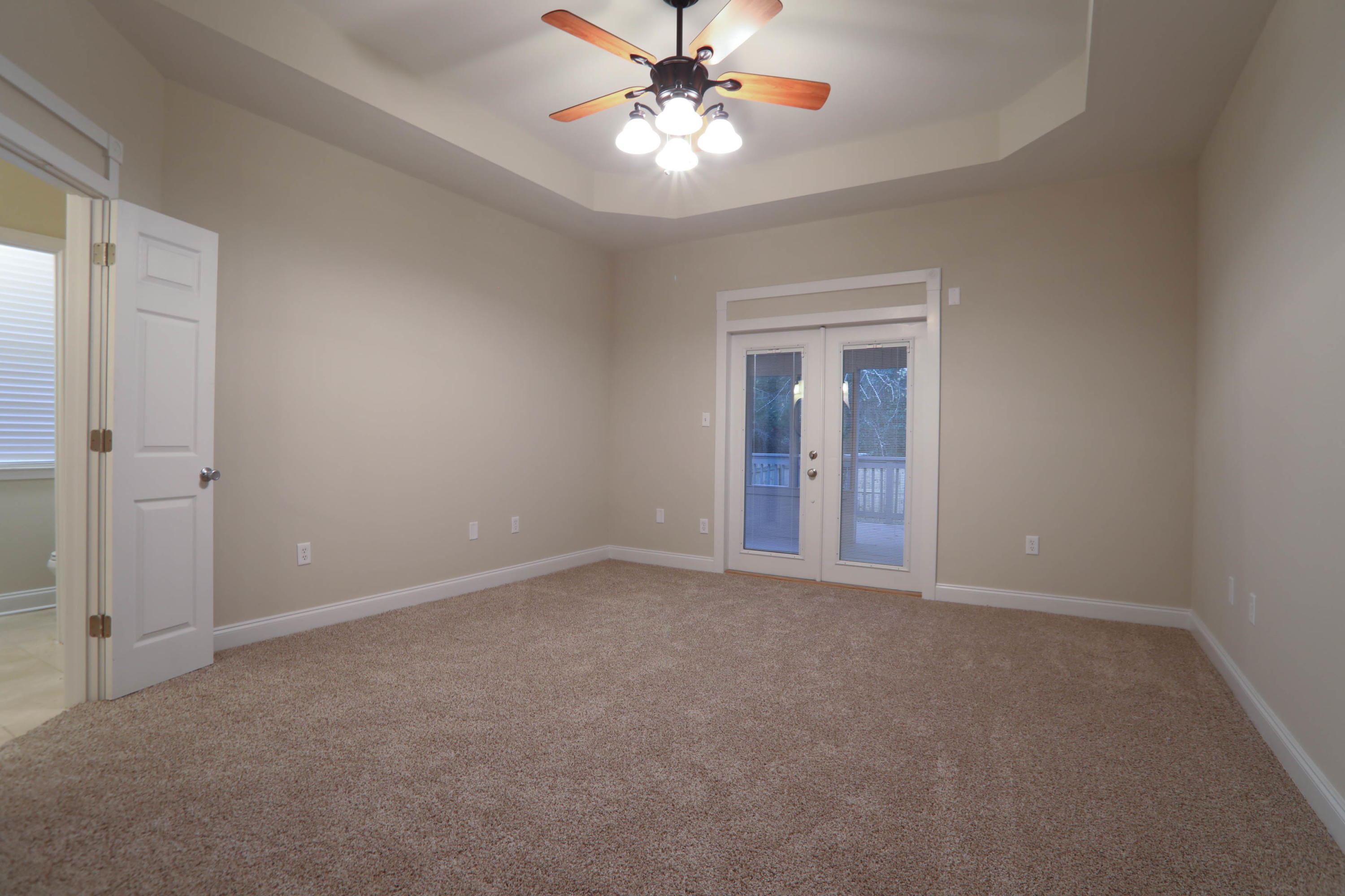 VALPARAISO PINECREST 6 - Residential