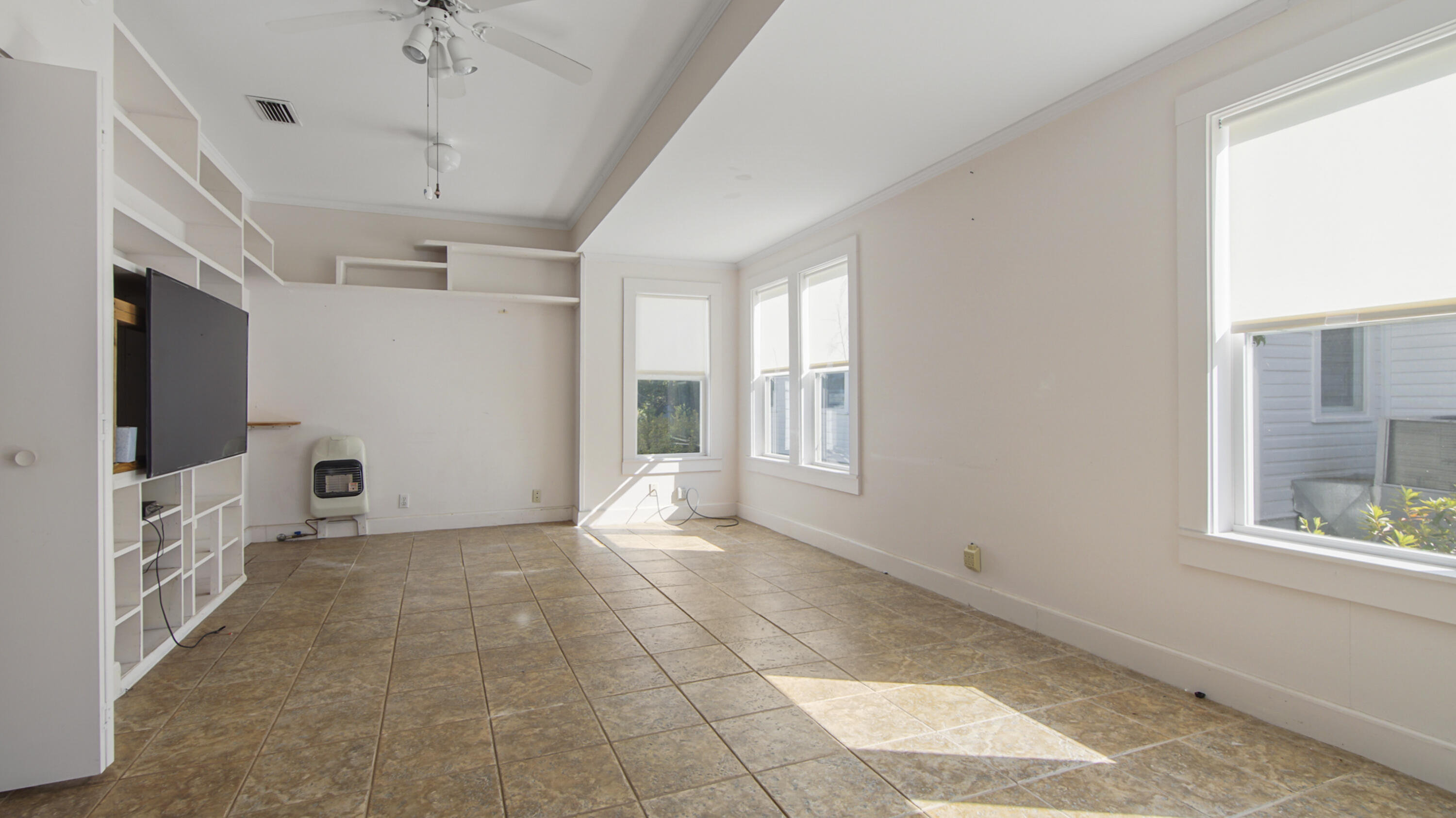 TOWN OF DEFUNIAK SPRINGS - Residential