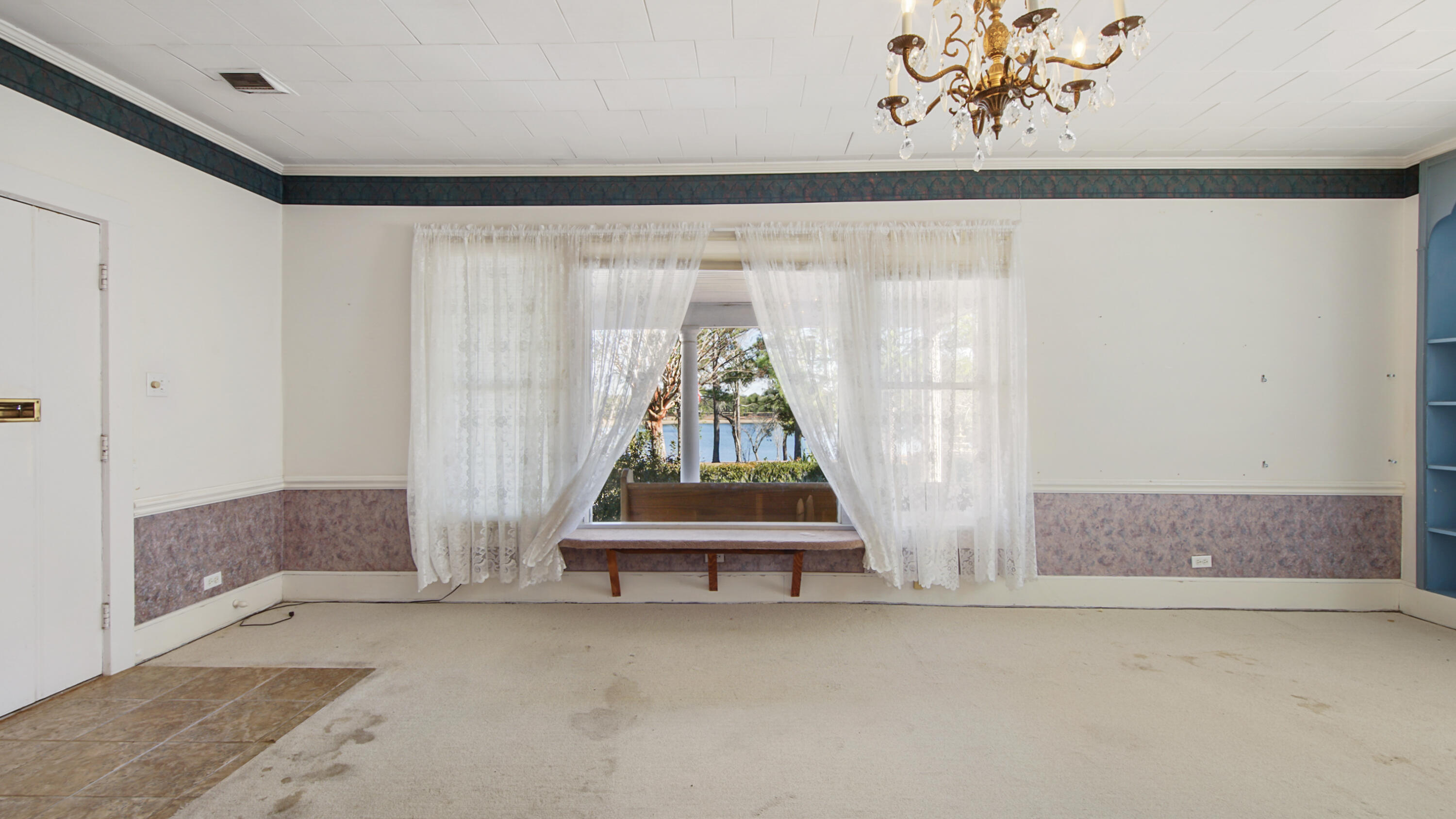 TOWN OF DEFUNIAK SPRINGS - Residential