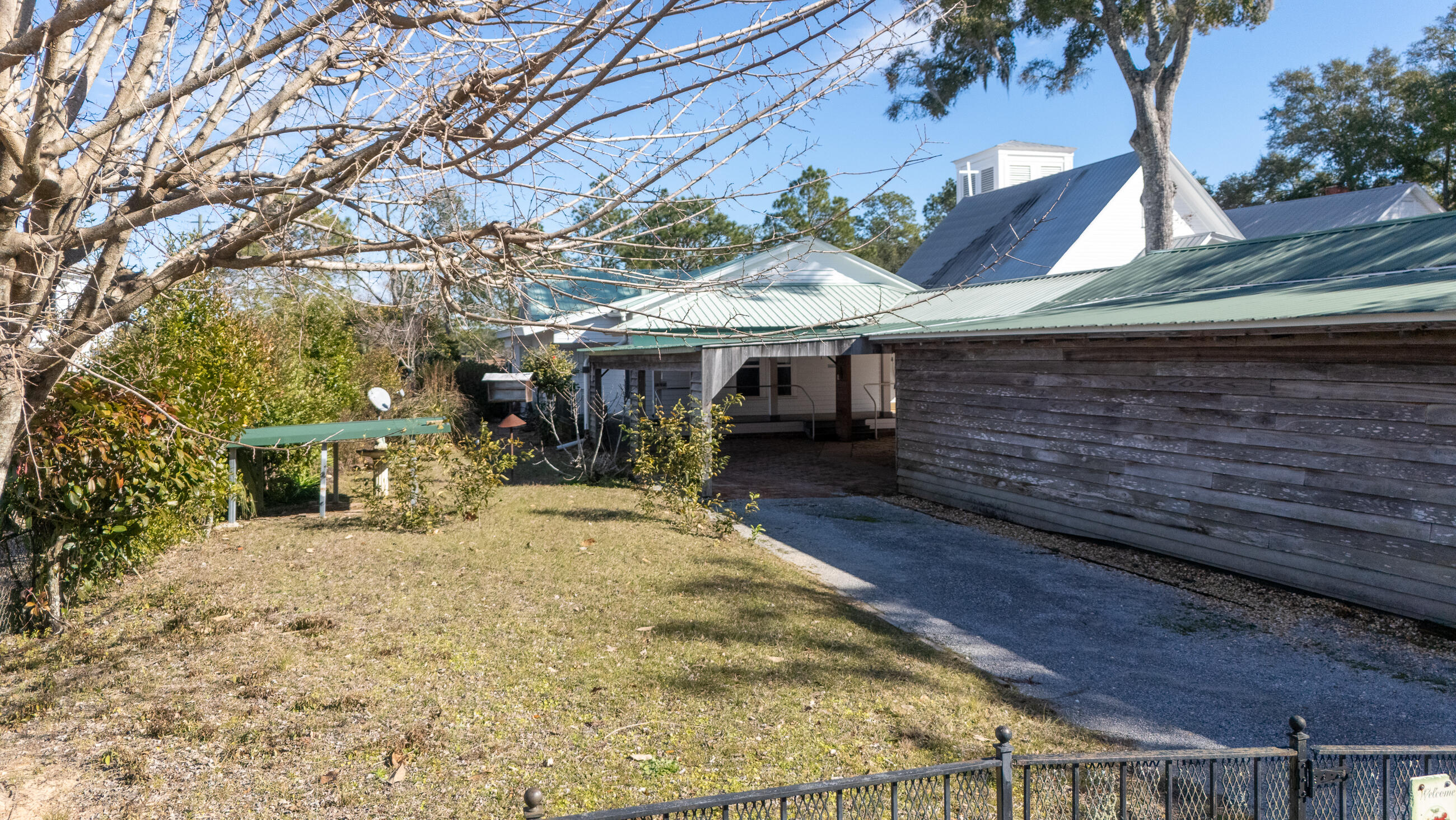 TOWN OF DEFUNIAK SPRINGS - Residential