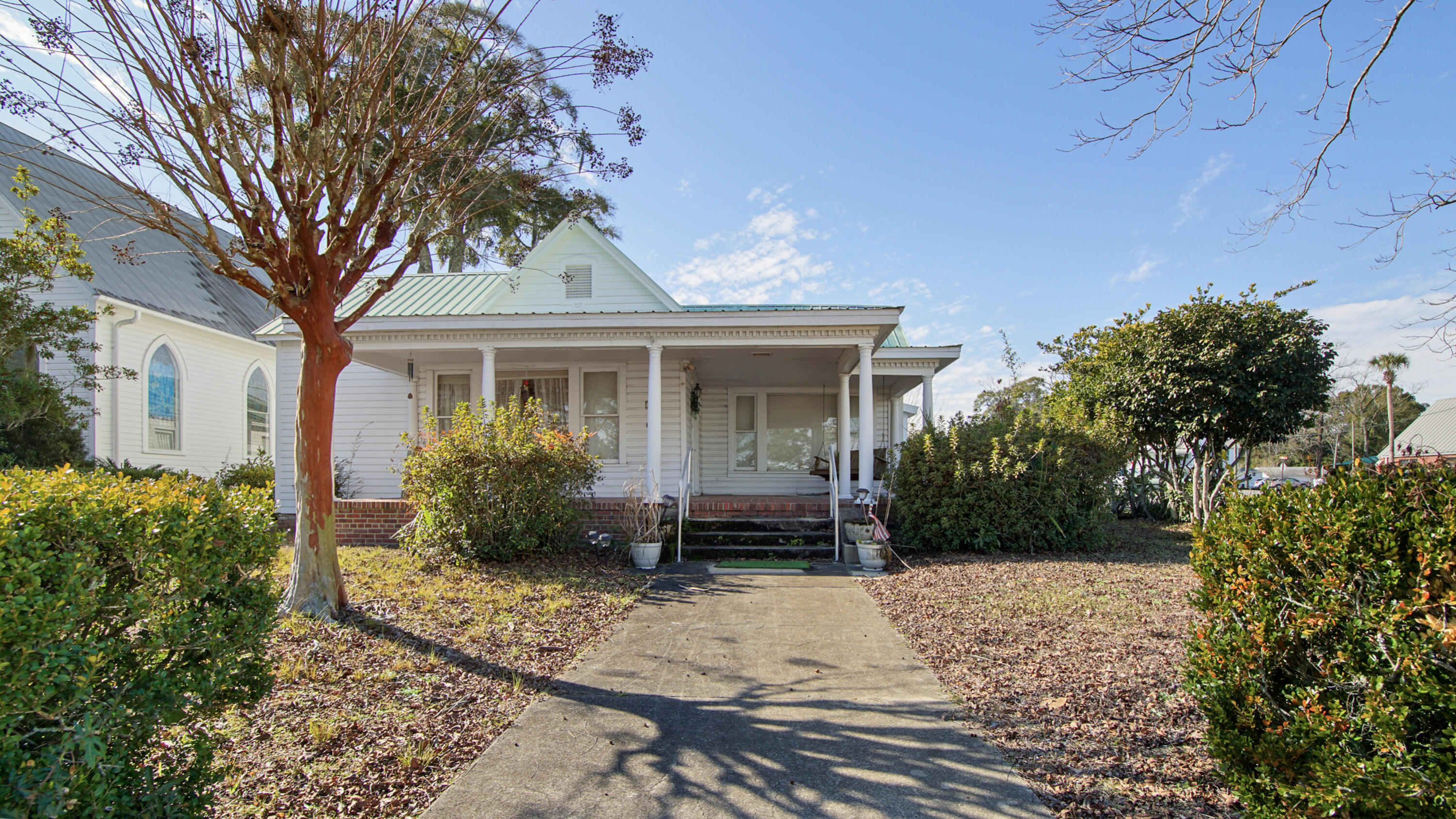 TOWN OF DEFUNIAK SPRINGS - Residential