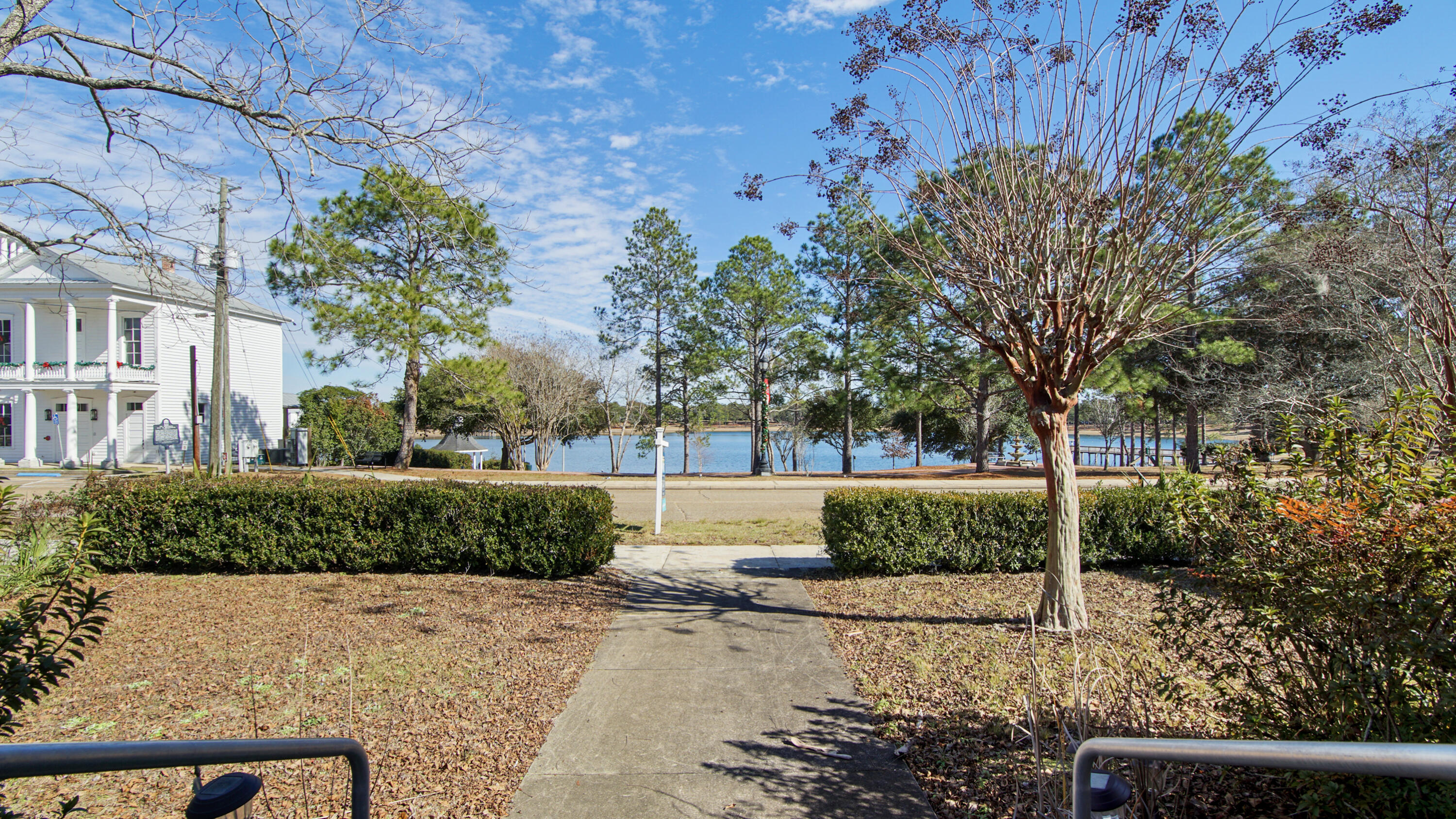 TOWN OF DEFUNIAK SPRINGS - Residential