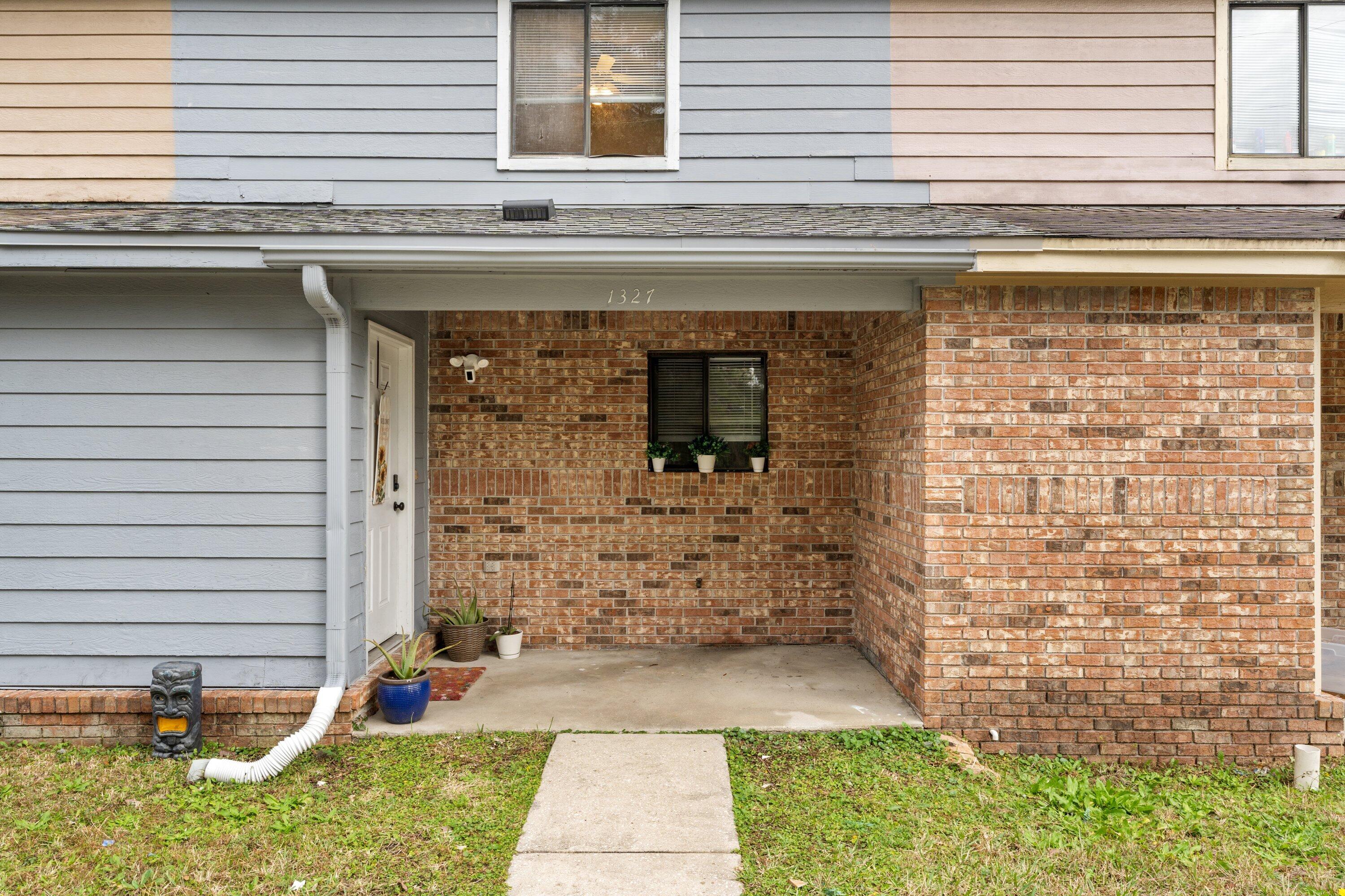 BRIGHTON WOODS 1ST ADDN - Residential