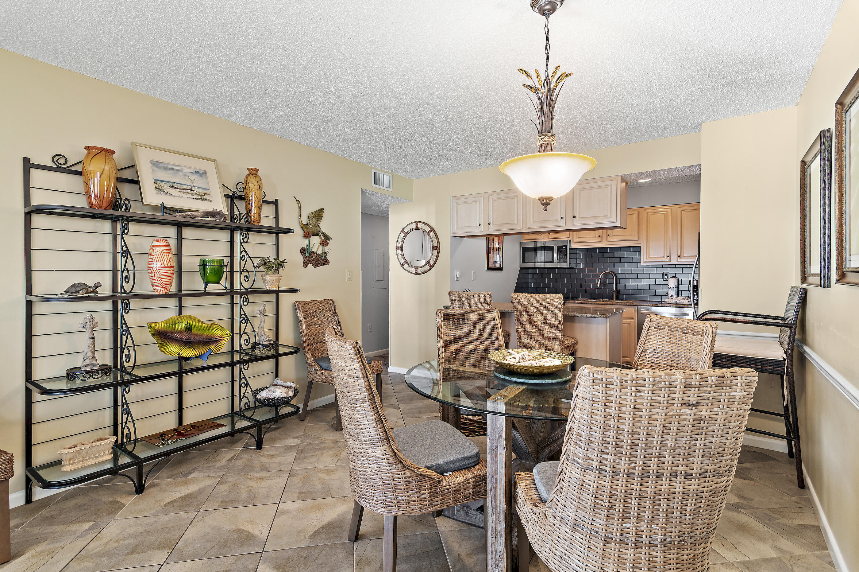 Jetty East Condominium - Residential