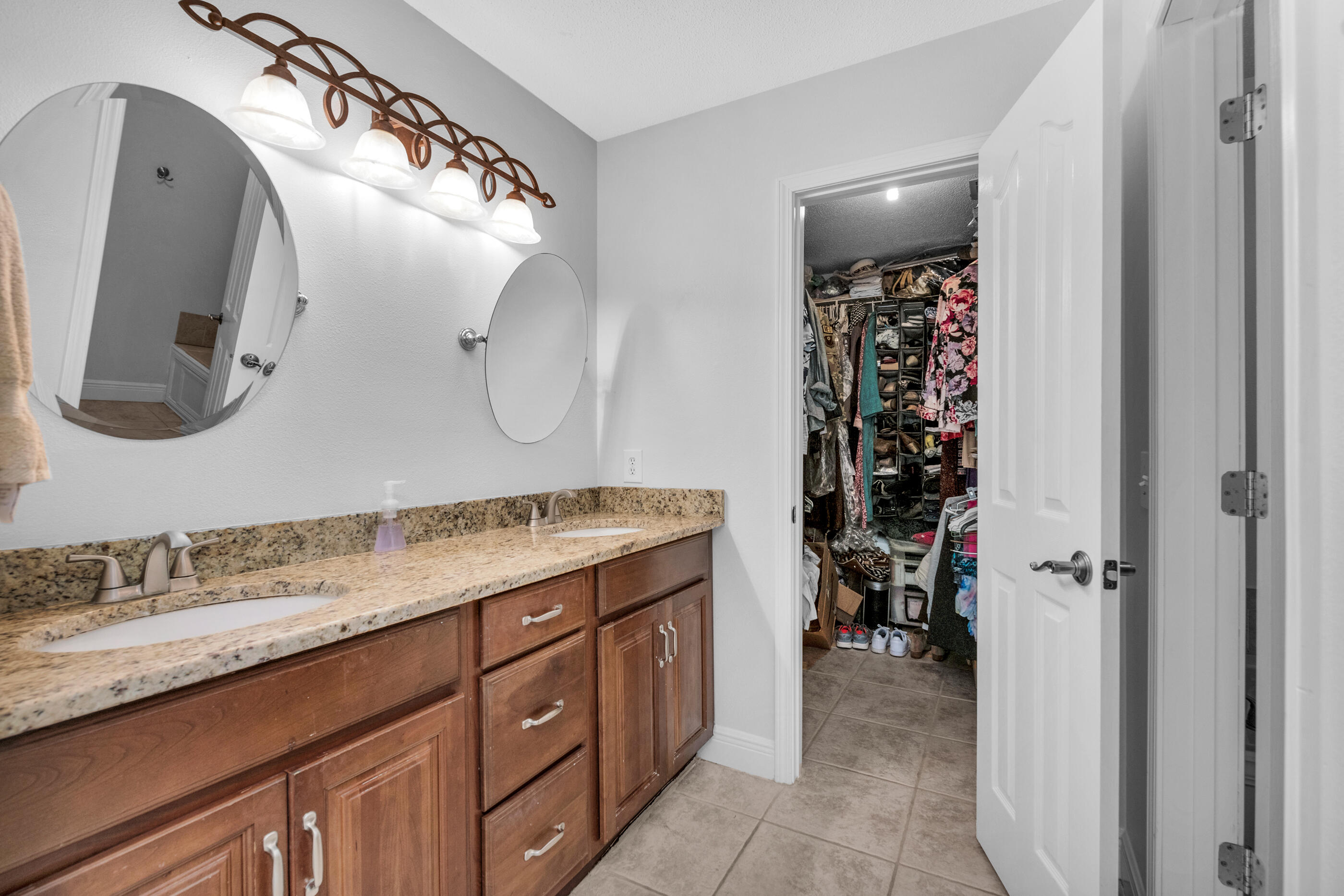 EMERALD POINTE PLAT 2 - Residential