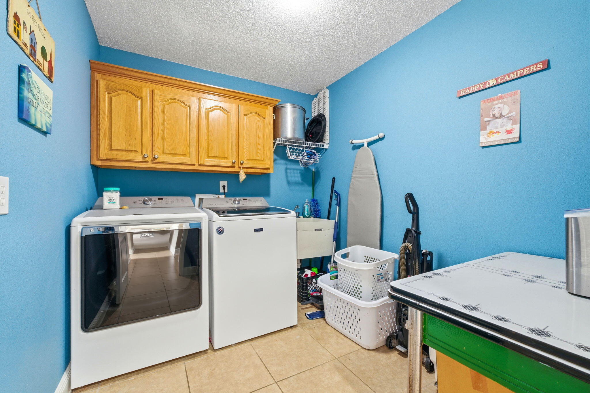 WOODLAWN HEIGHTS - Residential