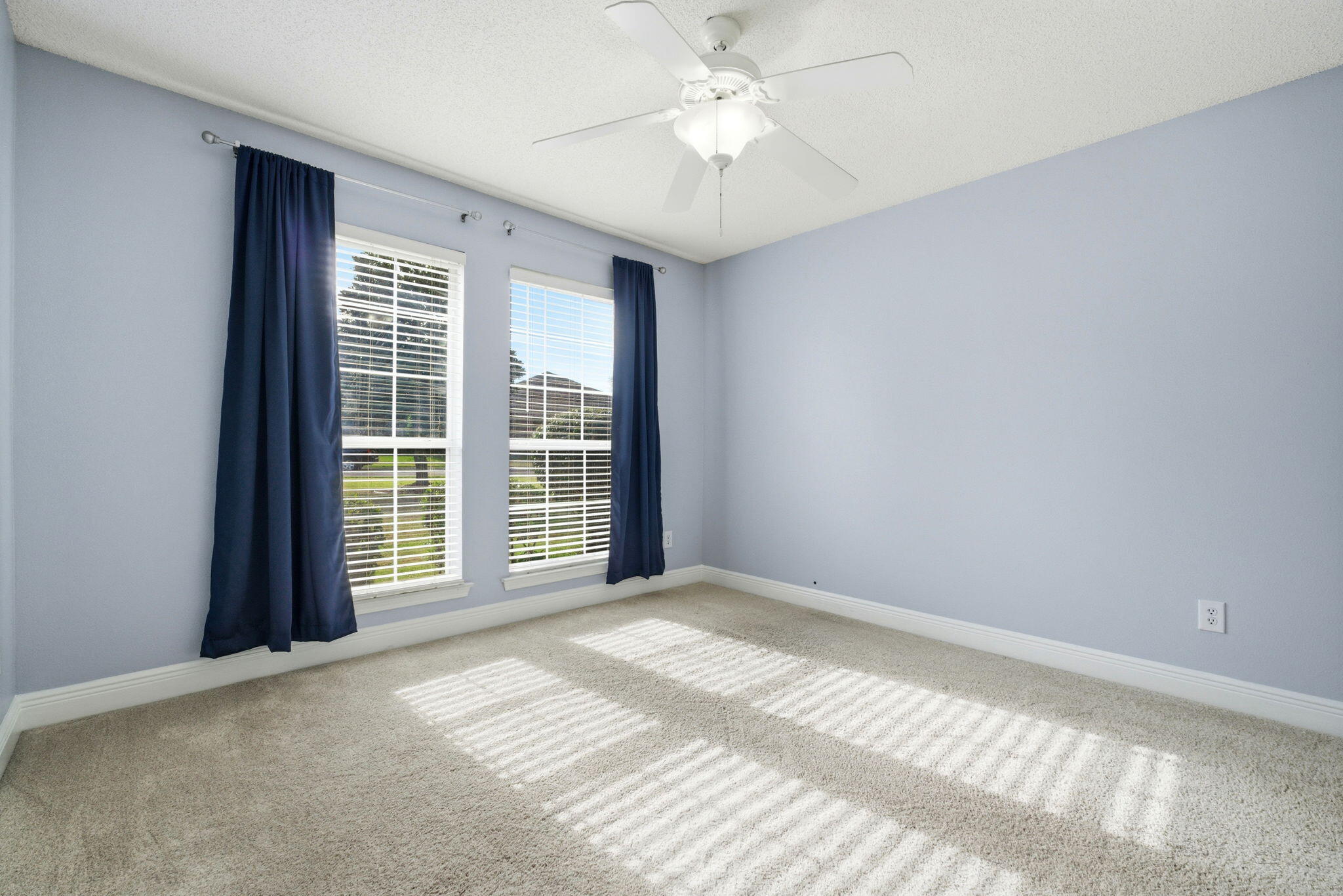 WOODLAWN HEIGHTS - Residential