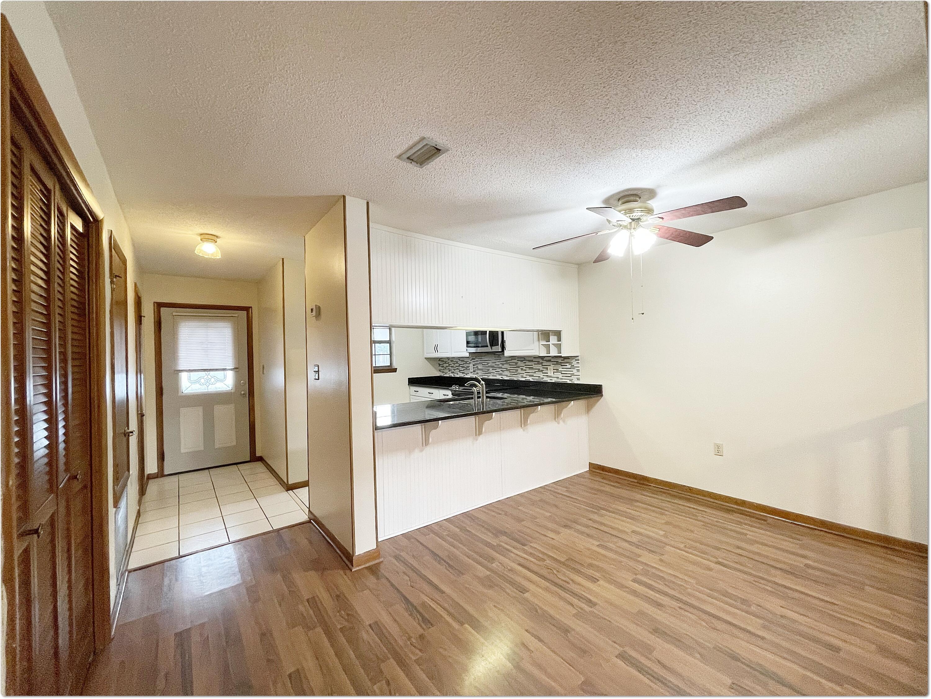 GARDEN VILLAS PH 1 - Residential